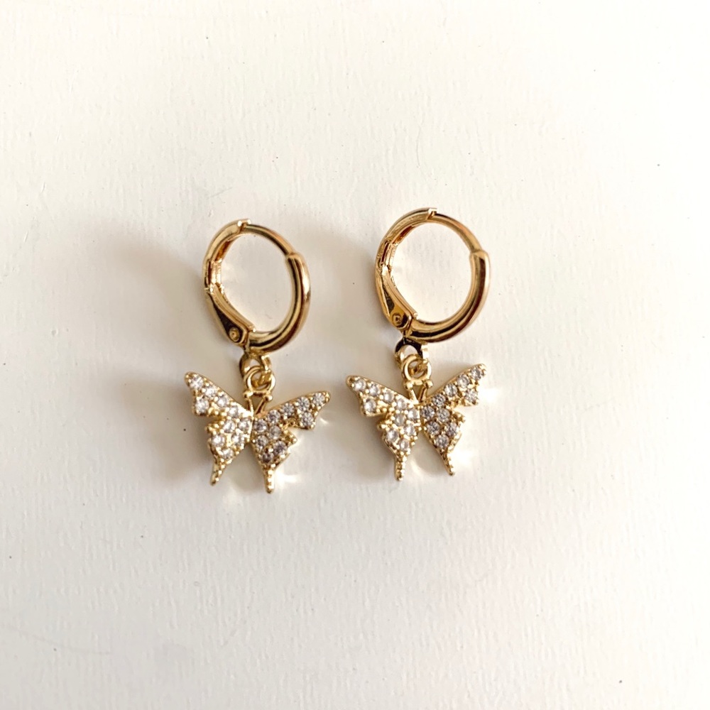 18k Gold Butterfly Huggie Hoops